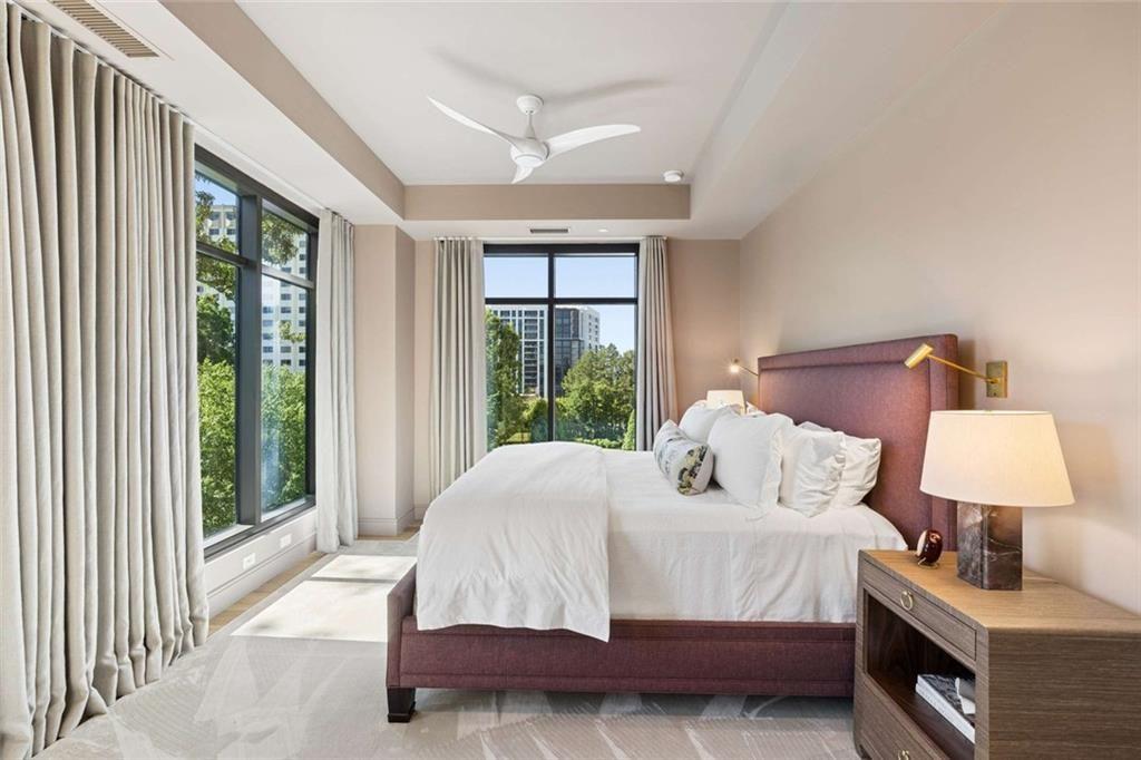 2520 Peachtree Road, Unit 603 Atlanta, GA 30305 - Photo 44 of 91 a bedroom with a bed and a window