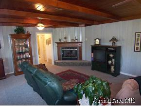 3438 Honeywell Road Rochester, IL 62563 - Photo 3 of 9