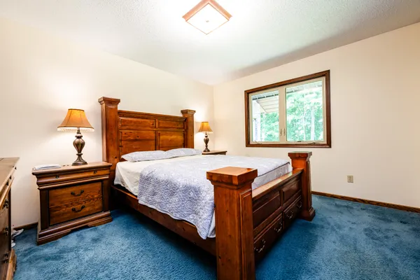 $575,000 | 4047 Wildon Court, Buchanan, MI 49107