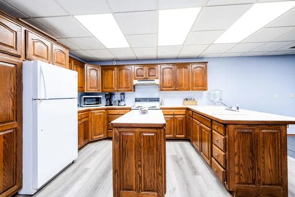 $575,000 | 4047 Wildon Court, Buchanan, MI 49107