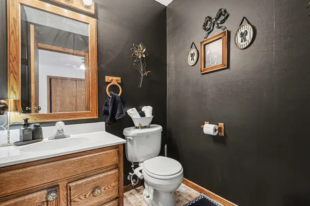 $599,900 | 4047 Wildon Court, Buchanan, MI 49107