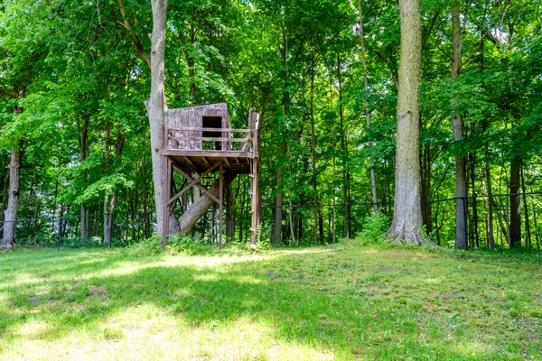 $575,000 | 4047 Wildon Court, Buchanan, MI 49107