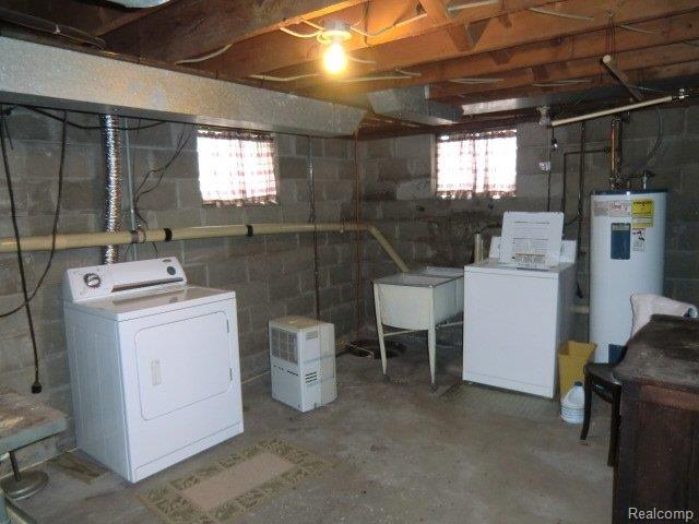 2995 Culbertson Avenue Rochester, MI 48307 - Photo 11 of 17 CIMG2505.JPG