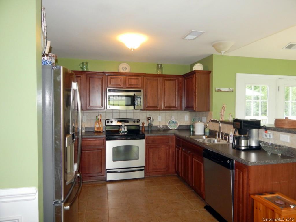 2639 Gradys Ground Road McConnells, SC 29726 - Photo 10 of 20 Gallery Image 10