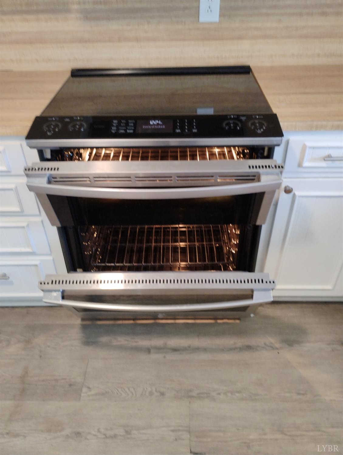 1316 Dudley Road Moneta, VA 24121 - Photo 16 of 61 DOUBLE OVEN