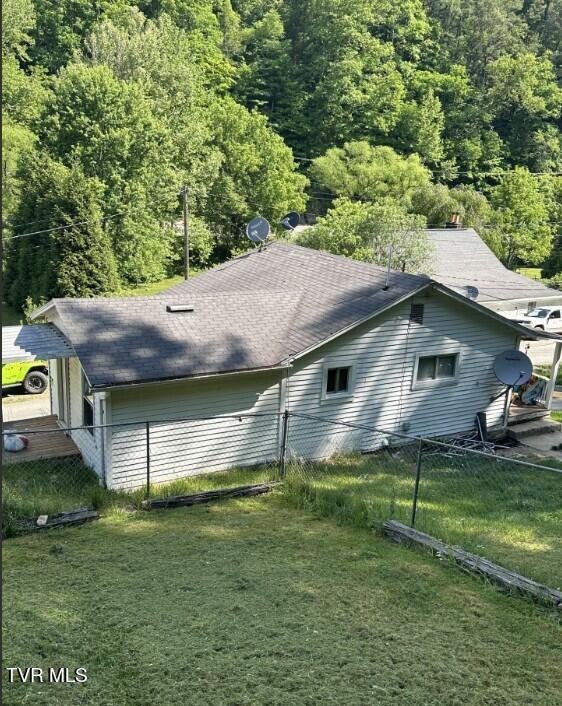 8126 South River Road Pound, VA 24279 - Photo 24 of 35 13