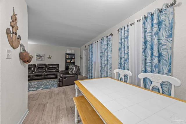 $149,900 | 300 Bayou Boulevard, Unit 113, Pensacola, FL 32503