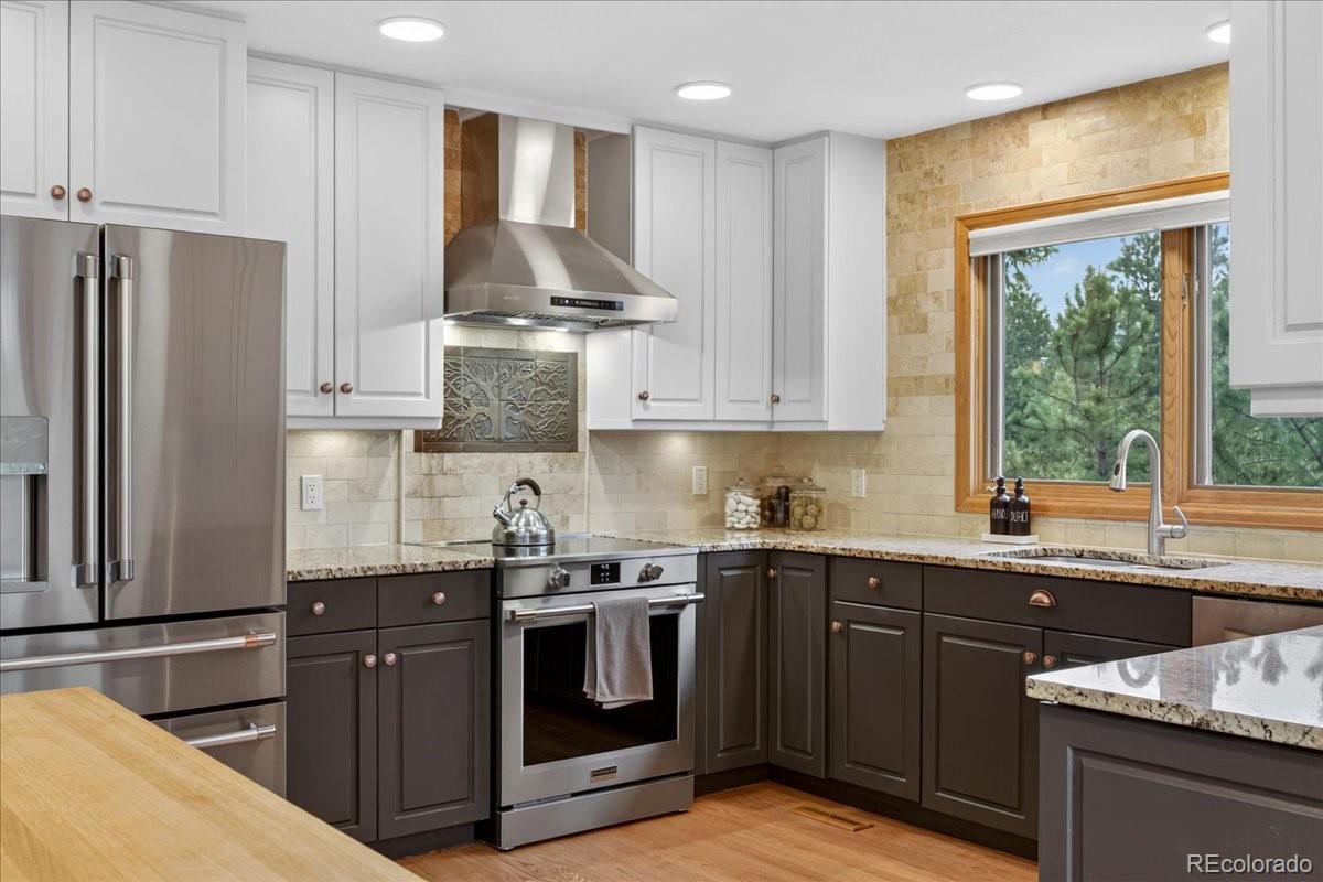 2368 Bitterroot Lane Golden, CO 80401 - Photo 16 of 46
