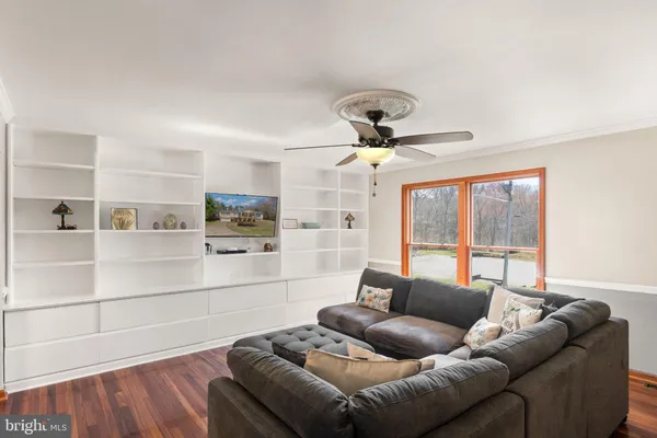 $675,000 | 9000 Forestview Drive, Manassas, VA 20112