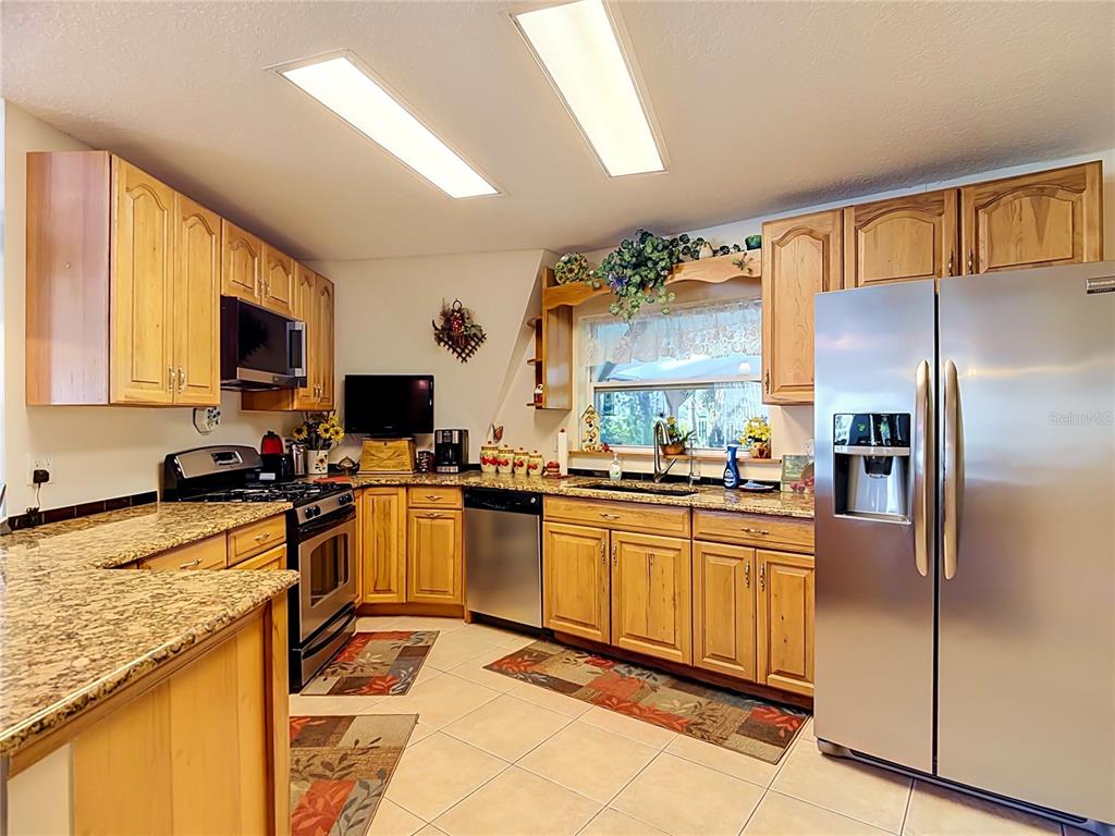2320 Bogaert Road Seffner, FL 33584 - Photo 3 of 69 Gallery Image 3