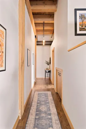 $265,000 | 289 5th Street East, Unit 305, St. Paul, MN 55101