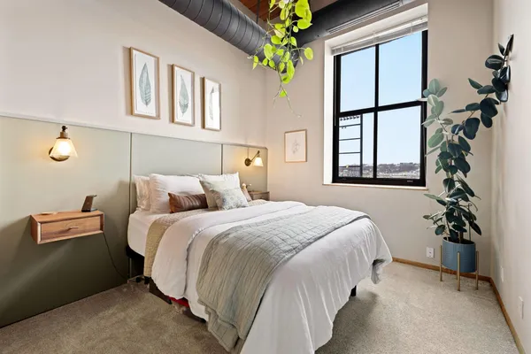 $265,000 | 289 5th Street East, Unit 305, St. Paul, MN 55101