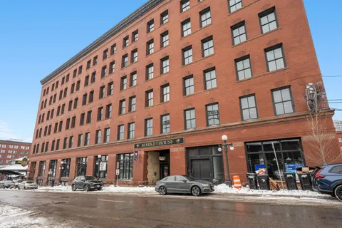 $265,000 | 289 5th Street East, Unit 305, St. Paul, MN 55101