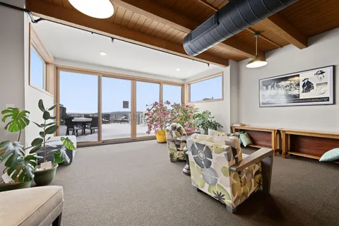 $265,000 | 289 5th Street East, Unit 305, St. Paul, MN 55101