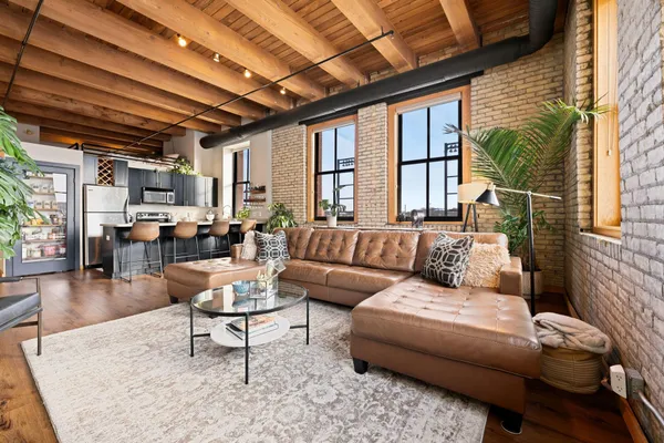 $265,000 | 289 5th Street East, Unit 305, St. Paul, MN 55101