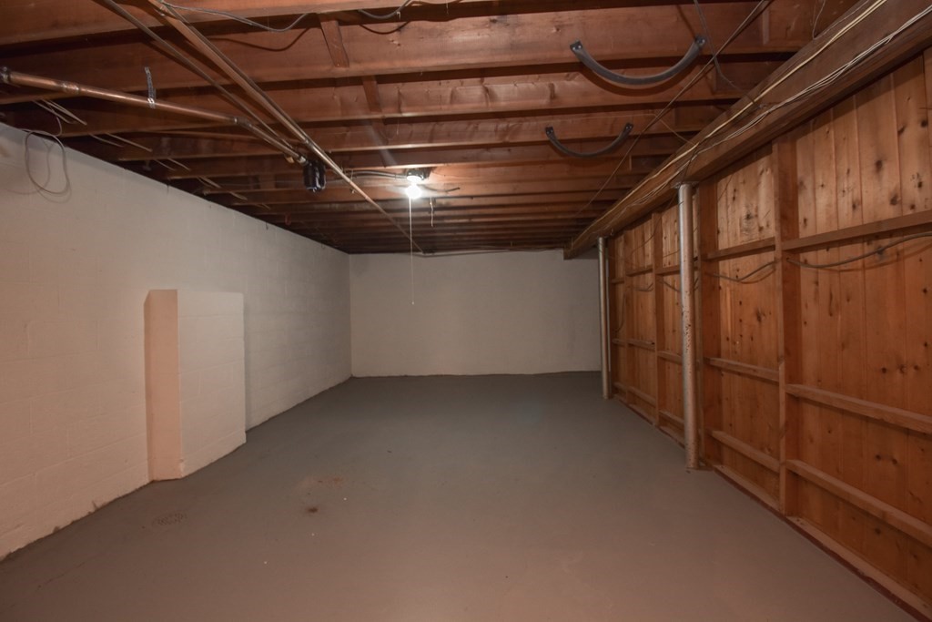 47 Pynchon Road Holyoke, MA 01040 - Photo 36 of 38 Gallery Image 36