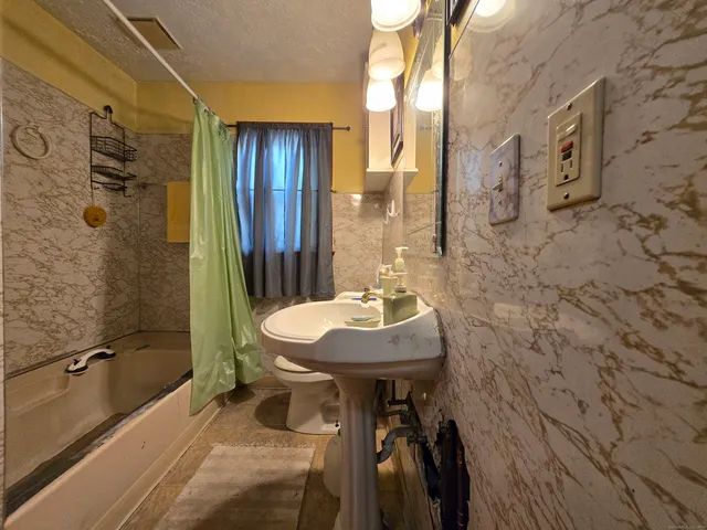 $132,925 | 642 Silver Lane, East Hartford, CT 06118