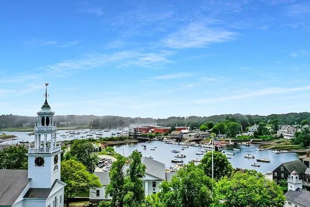 a view of a lake with outdoor space