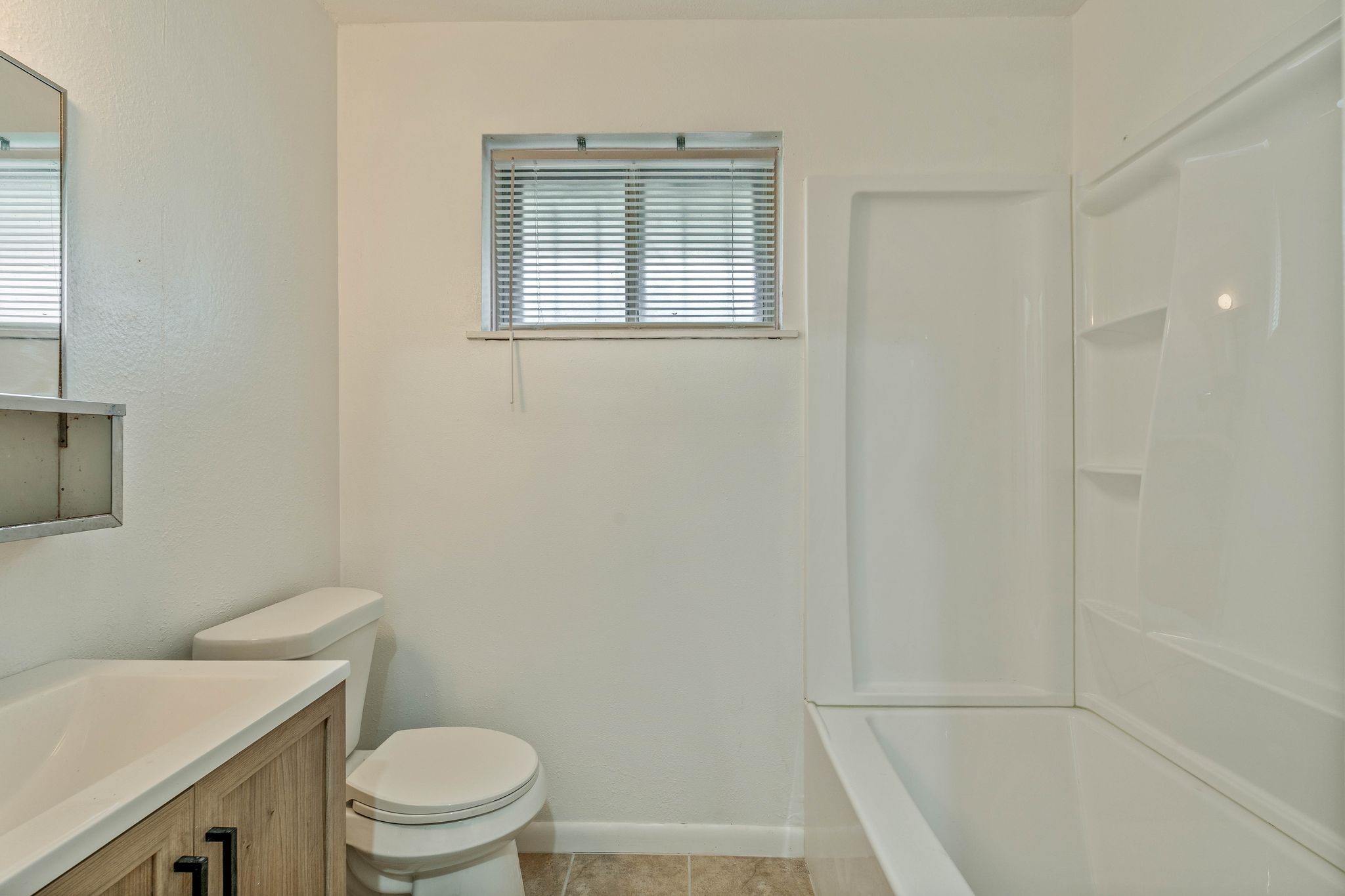 11050 Vailview Drive Houston, TX 77016 - Photo 15 of 20