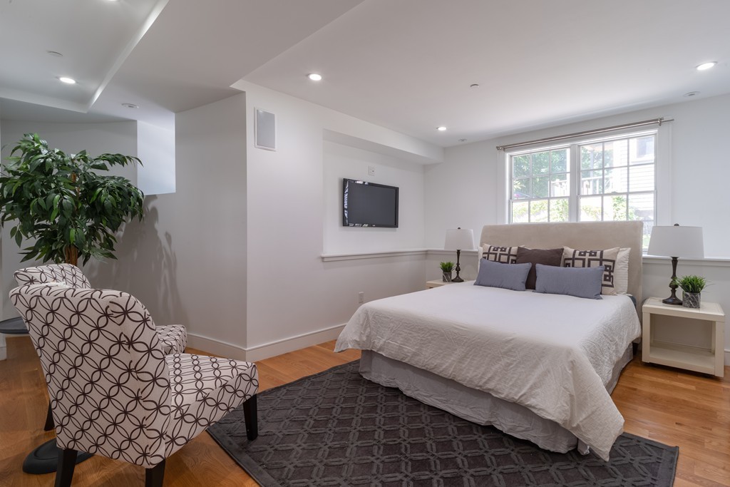 100 Rockview Street, Unit 3 Boston, MA 02130 - Photo 23 of 30
