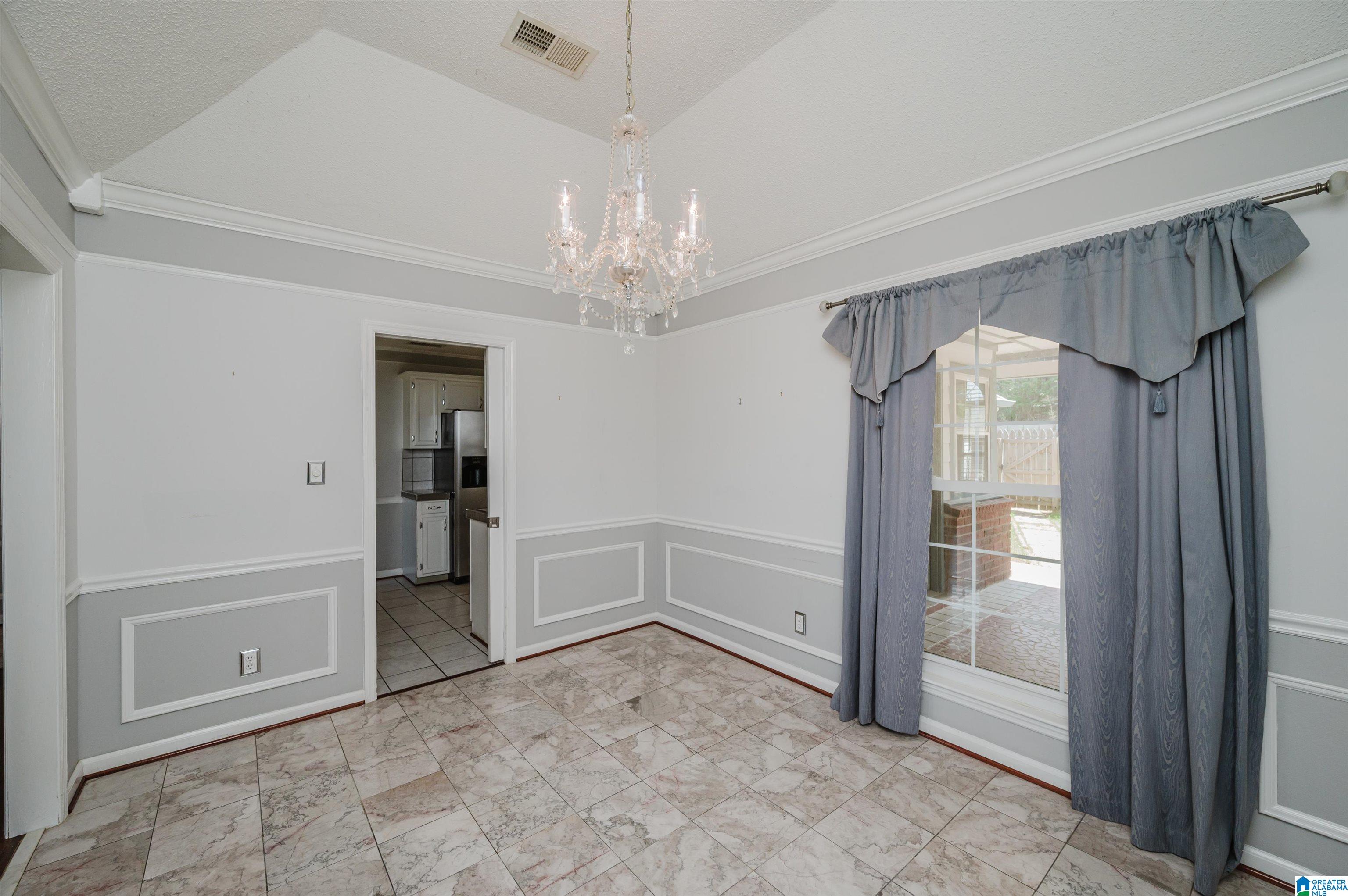 100 Braxton Way Pelham, AL 35124 - Photo 13 of 44
