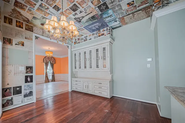 a view of livingroom with hallway