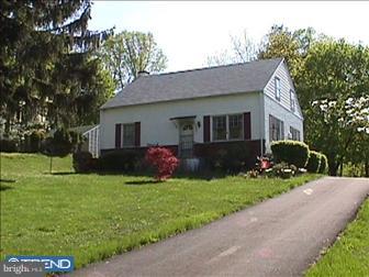 722 Sugars Bridge Road West Chester, PA 19382 - Photo 1 of 5 Gallery Image 1