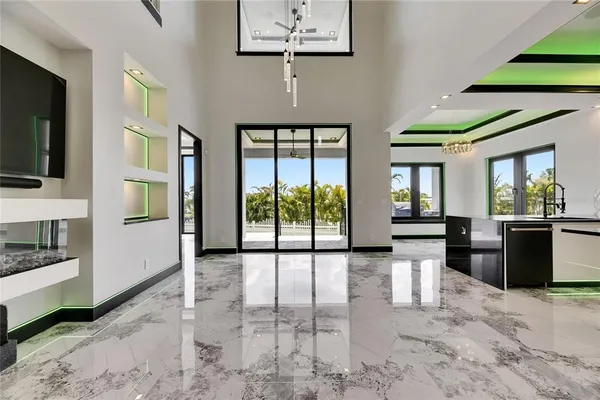 $1,449,000 | 6526 Simone Shores Circle, Apollo Beach, FL 33572