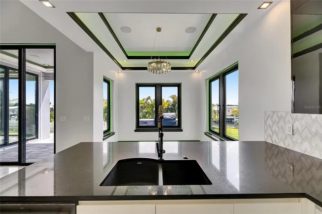 $1,449,000 | 6526 Simone Shores Circle, Apollo Beach, FL 33572