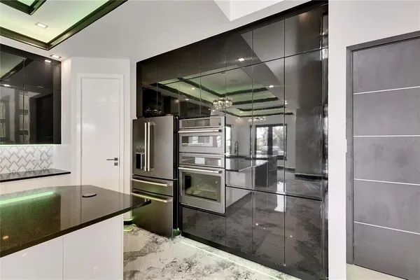 $1,449,000 | 6526 Simone Shores Circle, Apollo Beach, FL 33572