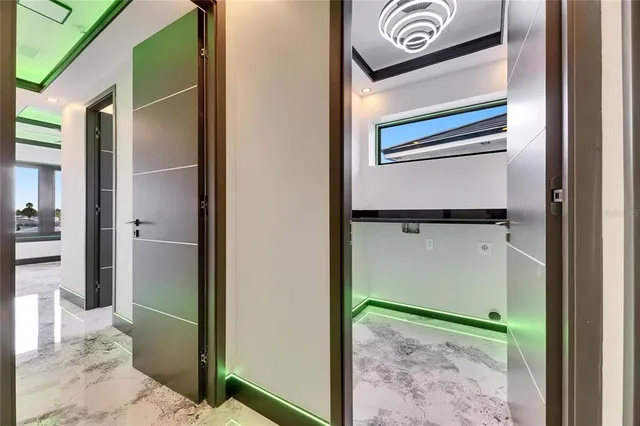 $1,449,000 | 6526 Simone Shores Circle, Apollo Beach, FL 33572