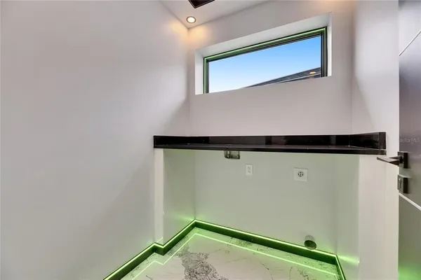 $1,449,000 | 6526 Simone Shores Circle, Apollo Beach, FL 33572