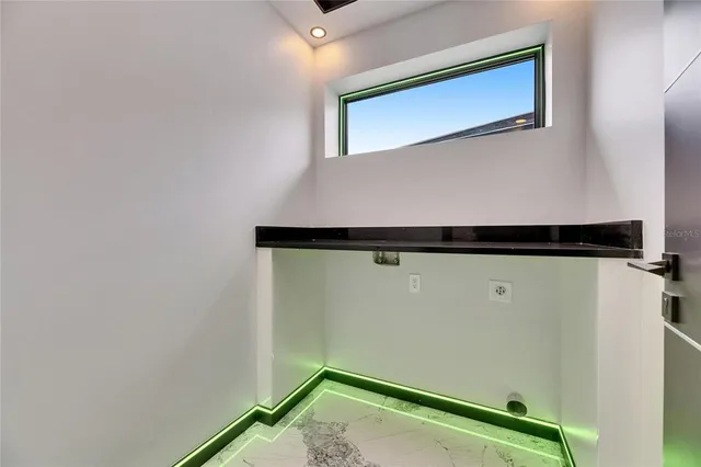 $1,449,000 | 6526 Simone Shores Circle, Apollo Beach, FL 33572