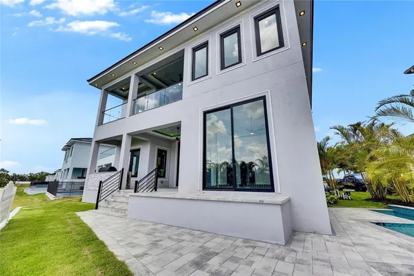 $1,449,000 | 6526 Simone Shores Circle, Apollo Beach, FL 33572