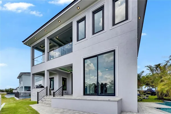 $1,449,000 | 6526 Simone Shores Circle, Apollo Beach, FL 33572