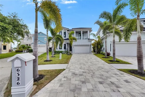 $1,449,000 | 6526 Simone Shores Circle, Apollo Beach, FL 33572