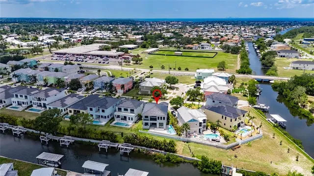 $1,449,000 | 6526 Simone Shores Circle, Apollo Beach, FL 33572