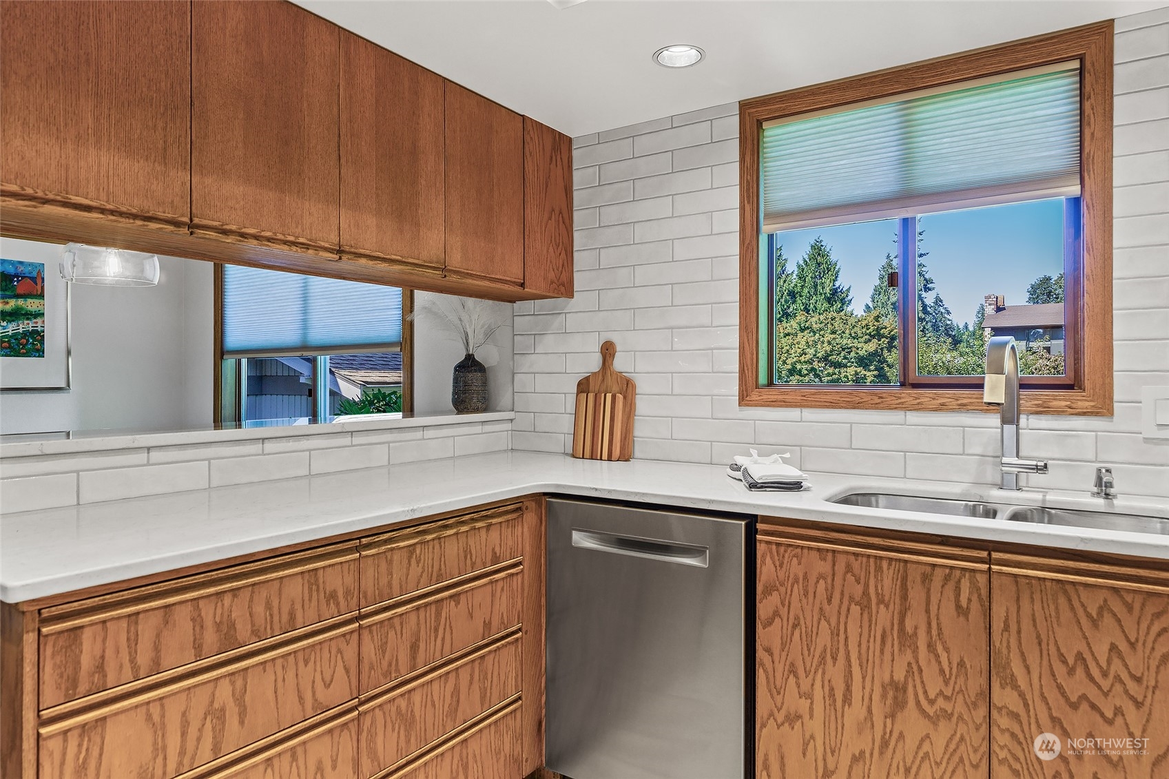 9913 Northeast 202nd Street Bothell, WA 98011 - Photo 15 of 37