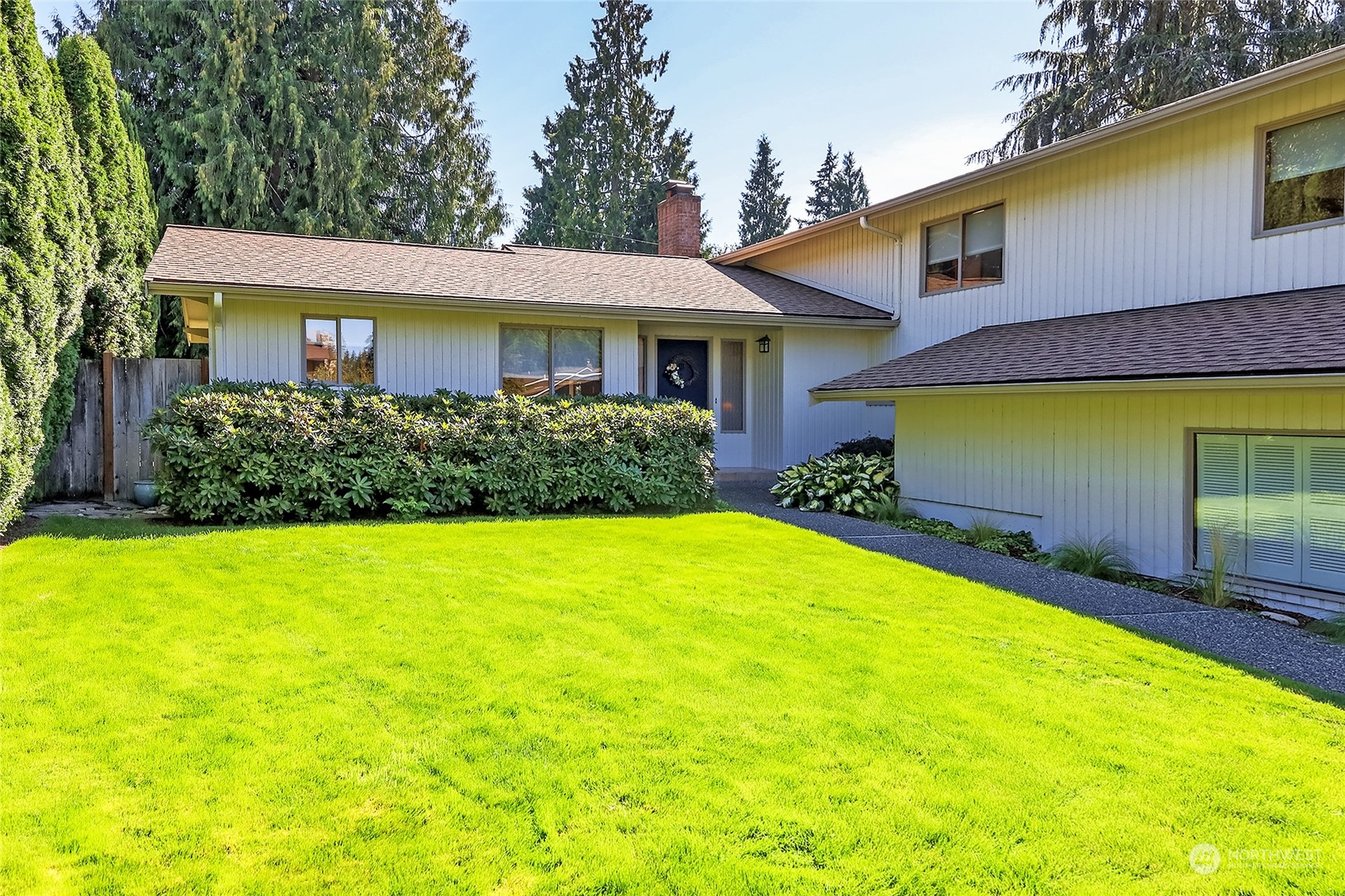 9913 Northeast 202nd Street Bothell, WA 98011 - Photo 2 of 37