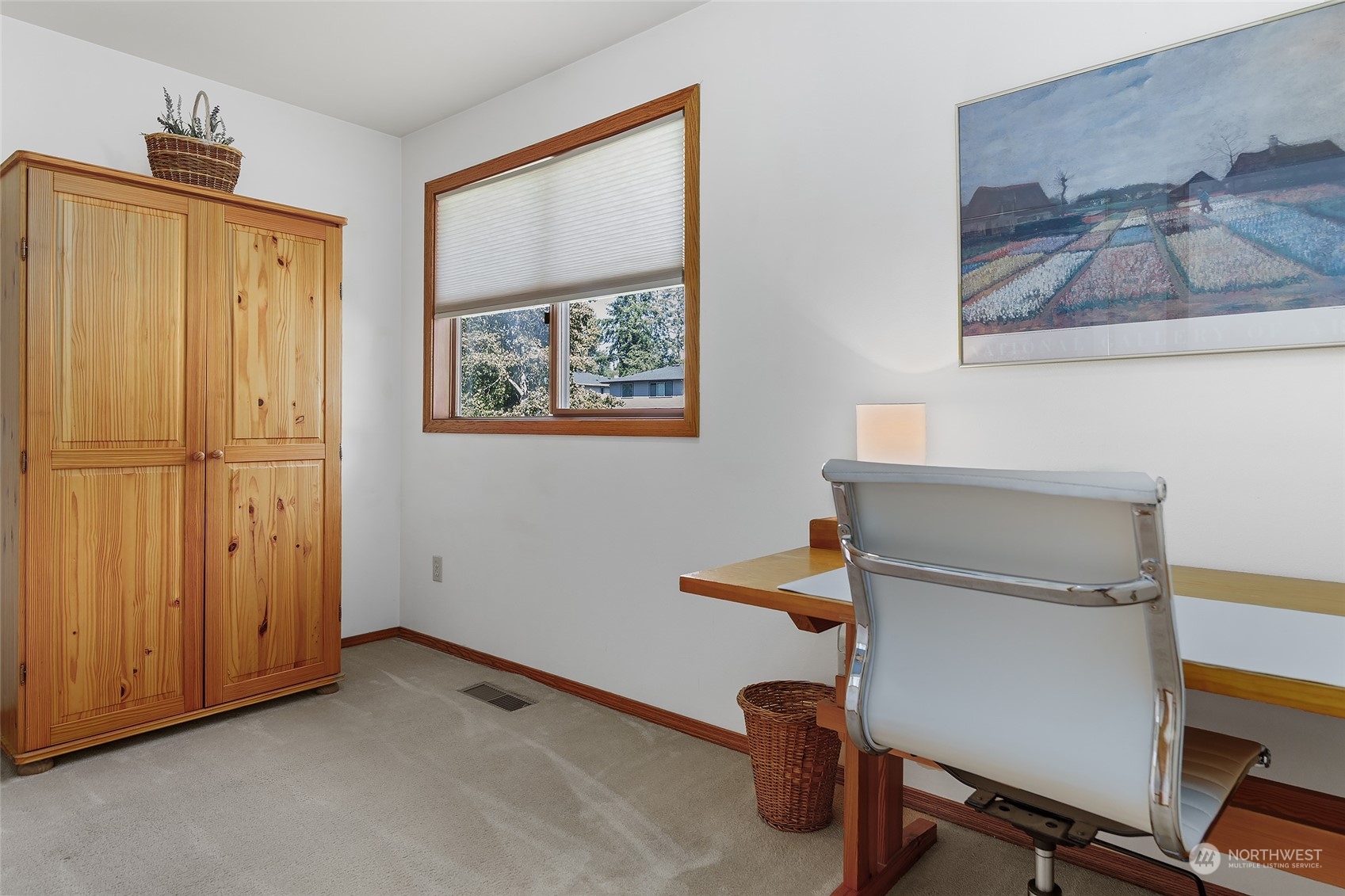 9913 Northeast 202nd Street Bothell, WA 98011 - Photo 25 of 37