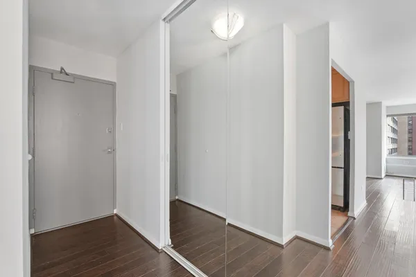 $2,200 | 247 East Chestnut Street, Unit 1204, Chicago, IL 60611