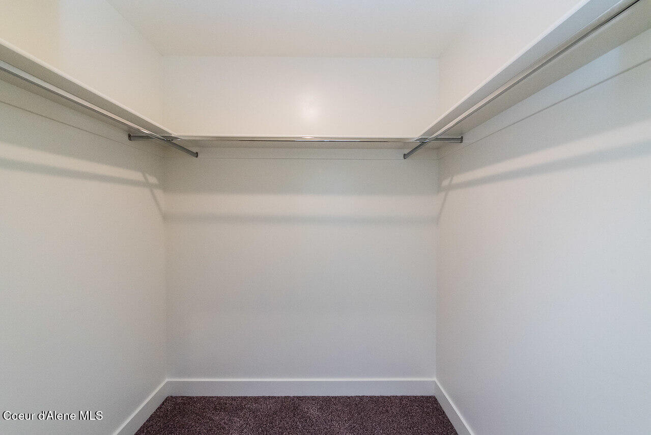 4422 East Savea Lane Post Falls, ID 83854 - Photo 22 of 46 IMG_4344