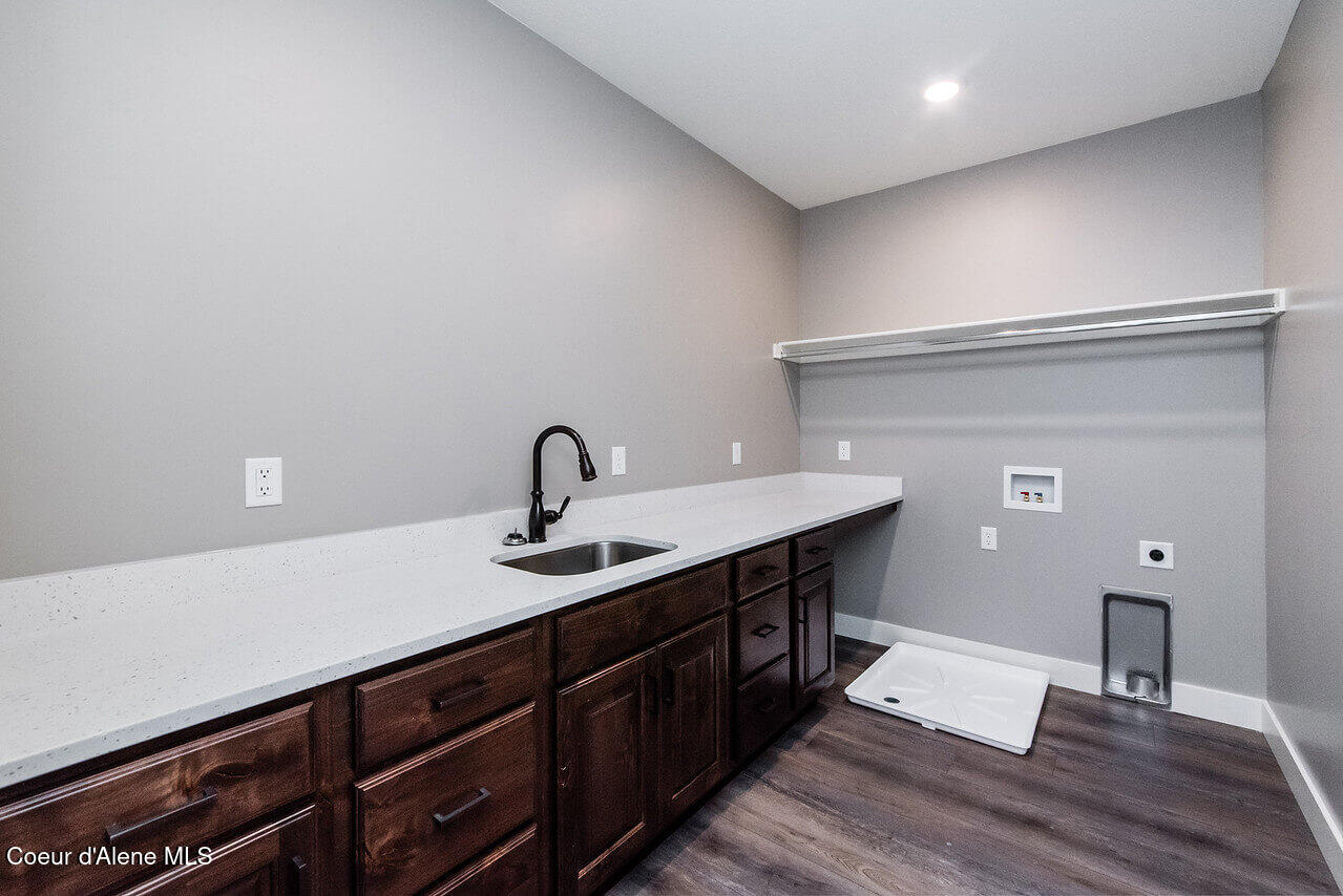 4422 East Savea Lane Post Falls, ID 83854 - Photo 27 of 46 IMG_4349