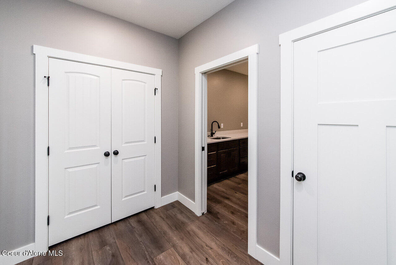 4422 East Savea Lane Post Falls, ID 83854 - Photo 29 of 46 IMG_4347