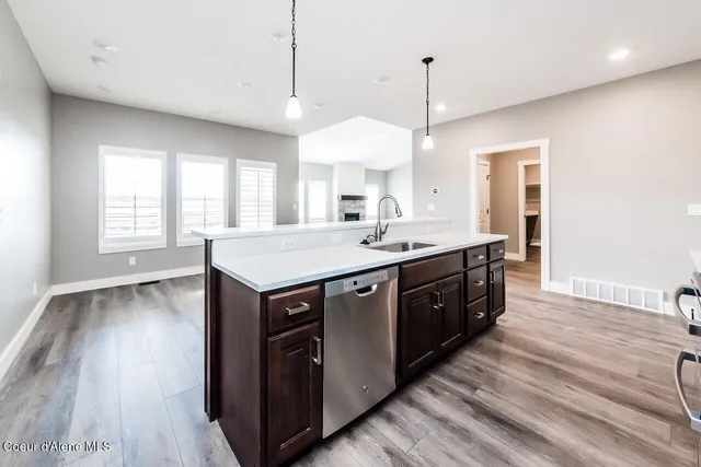 $764,000 | 4422 East Savea Lane, Post Falls, ID 83854