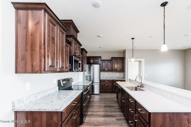 $764,000 | 4422 East Savea Lane, Post Falls, ID 83854