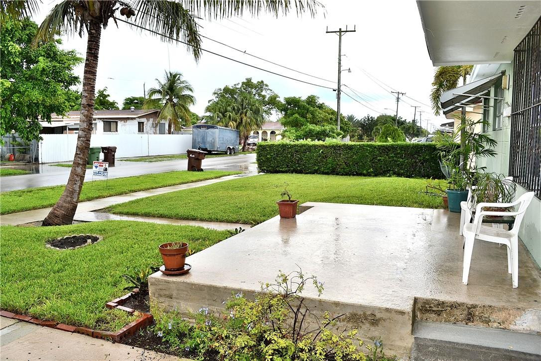 980 West 45th Place Hialeah, FL 33012 - Photo 15 of 16 Photo 15