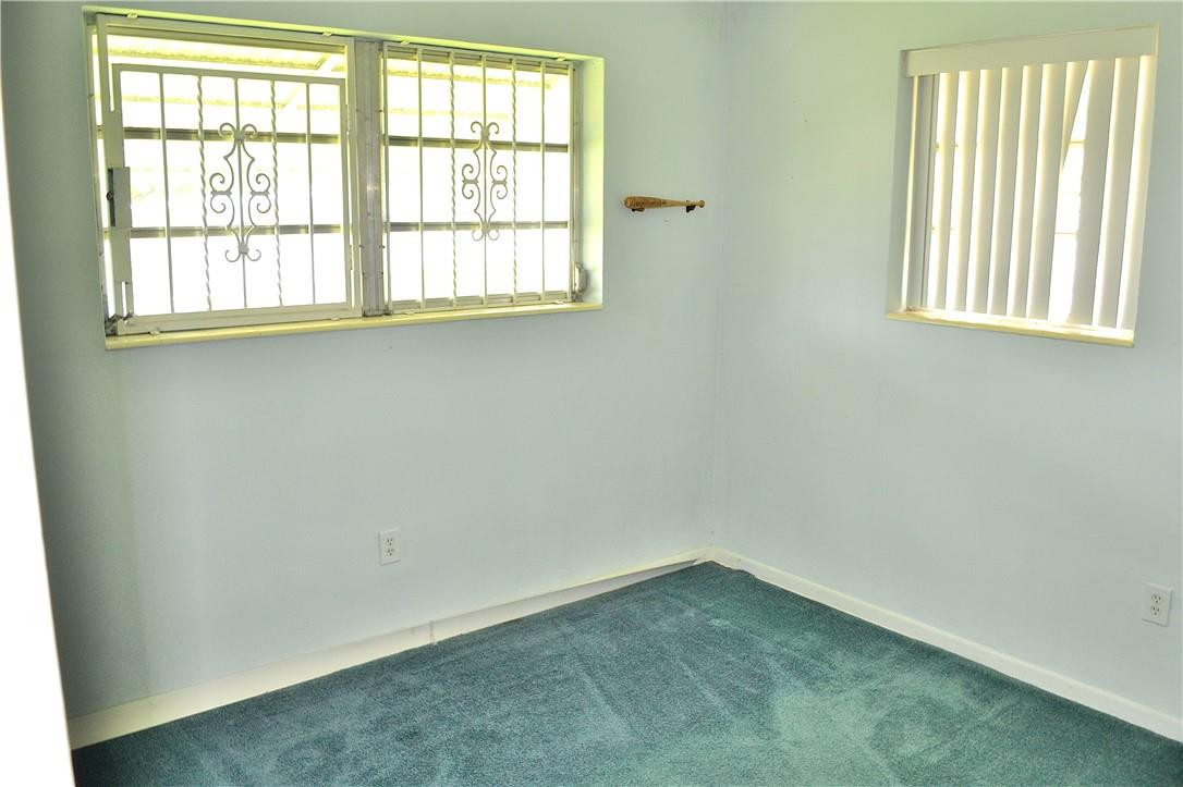 980 West 45th Place Hialeah, FL 33012 - Photo 5 of 16 Photo 5