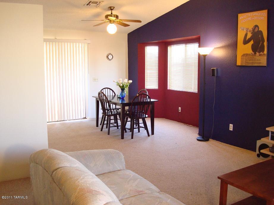 5940 South Springbrook Drive Tucson, AZ 85746 - Photo 7 of 10