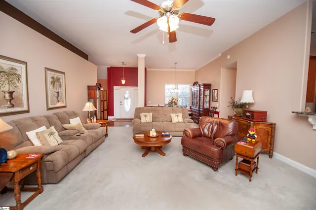 $359,900 | 572 Ellsmere Way, Moore, SC 29369